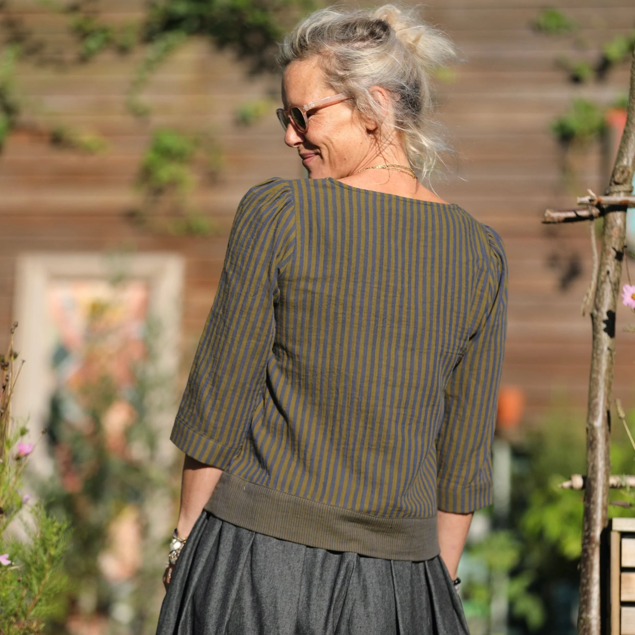 Blouse Eulalie col rond - manches 3/4 - double gaze de coton rayure kaki/marine - Image 3