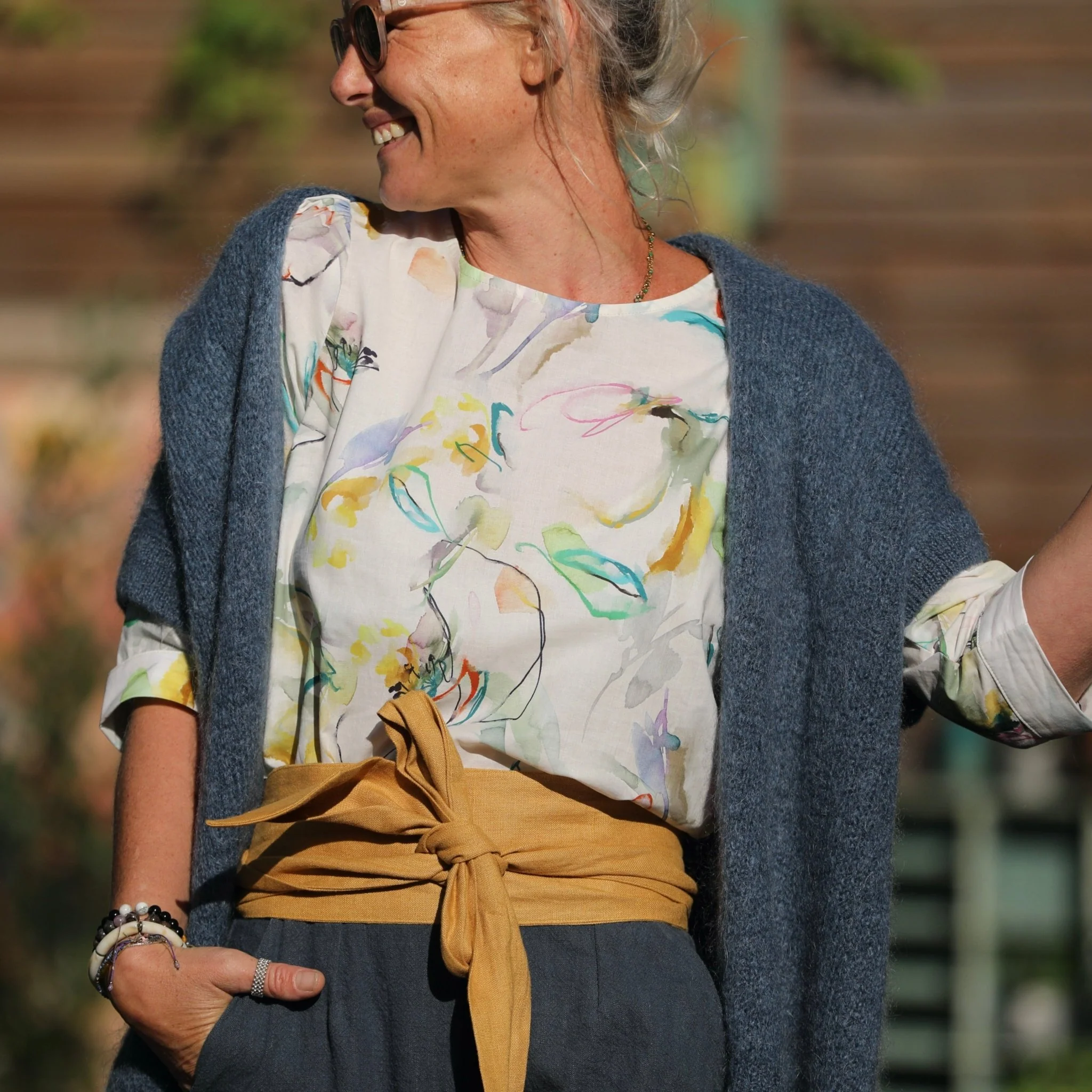 Blouse Eulalie col rond - manches 3/4 - voile de coton tableau fleuri - Image 4