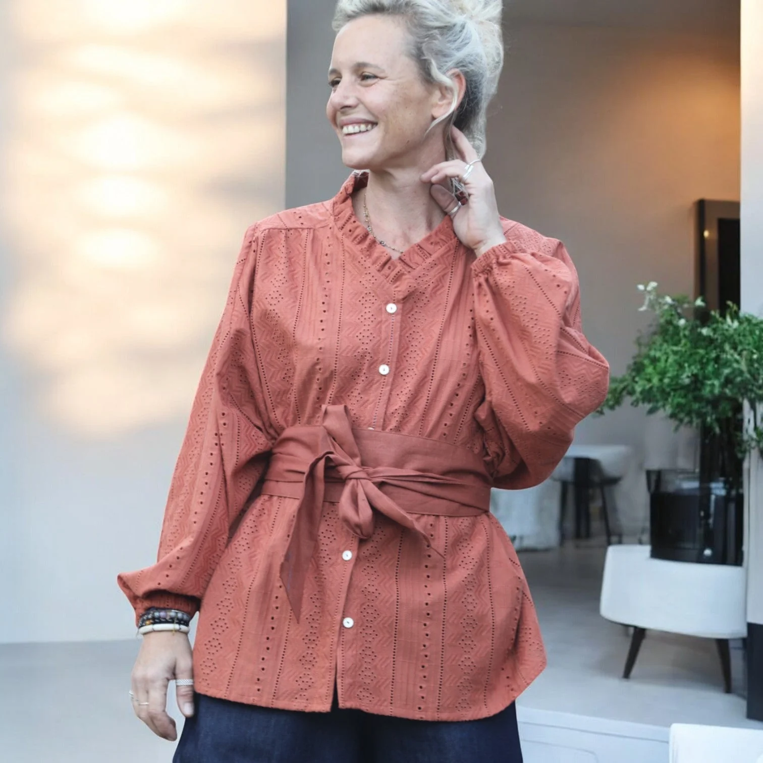 Blouse Miléna - broderie géométrique terracotta - Image 4