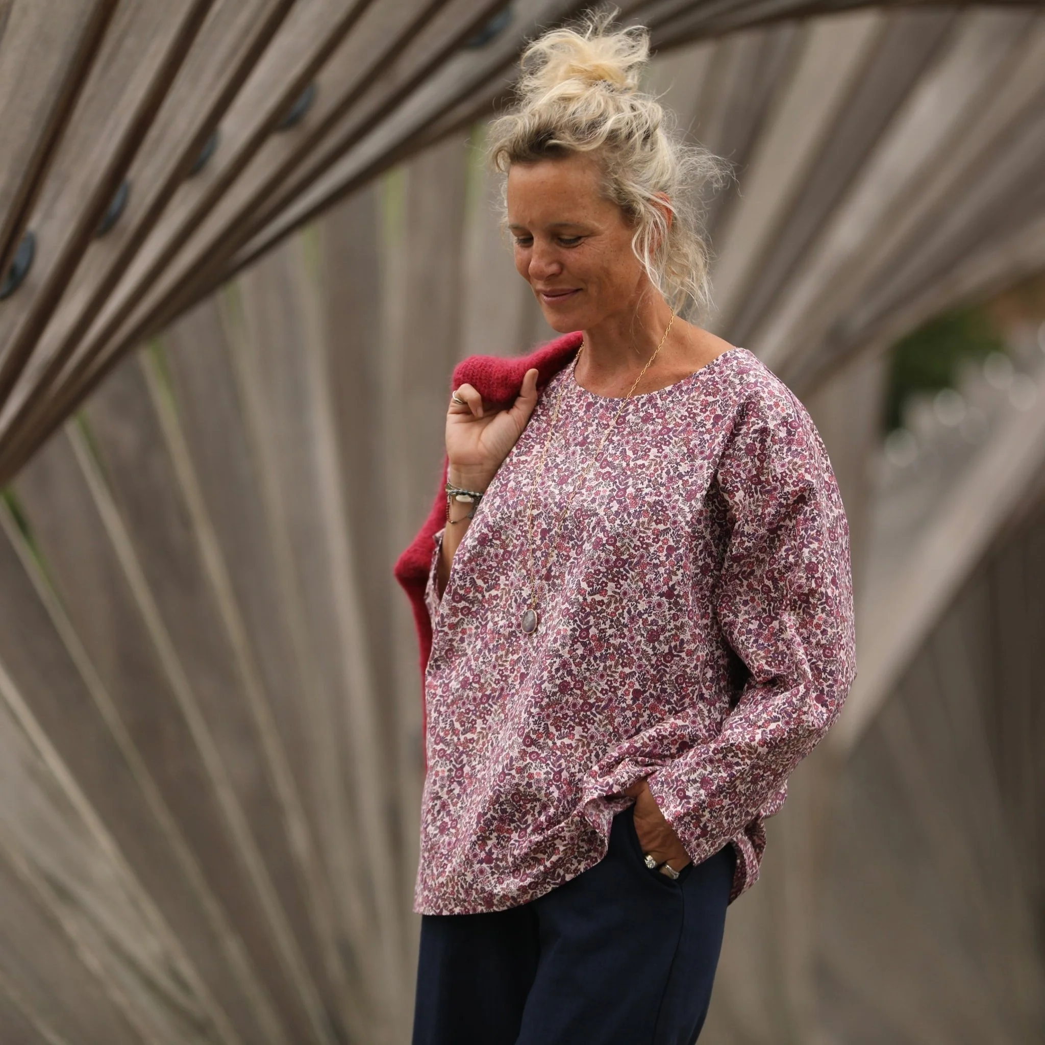 Blouse Naomie - coton léger fleurettes violettes - Image 9