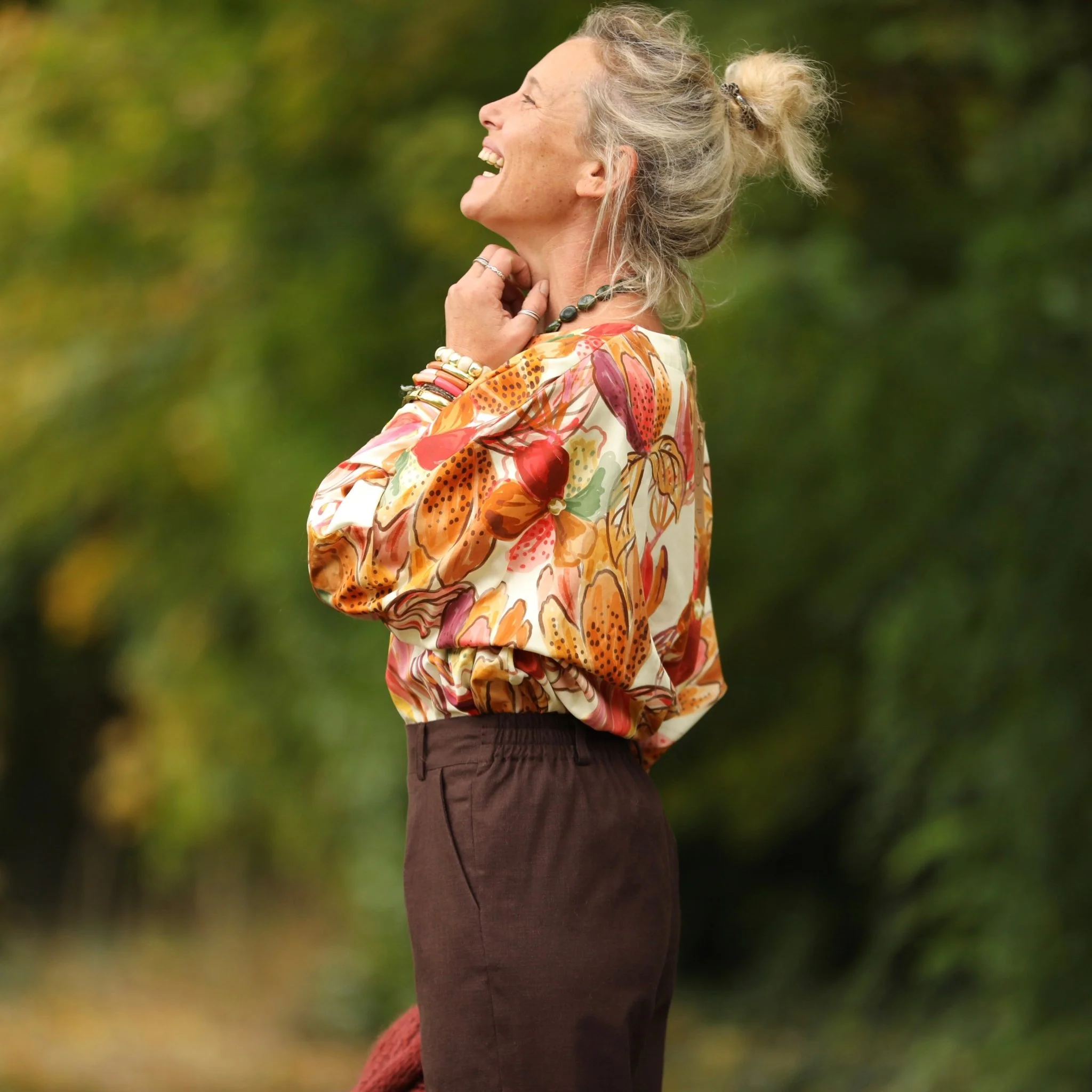 Blouse Naomie - satin de coton poésie d’automne