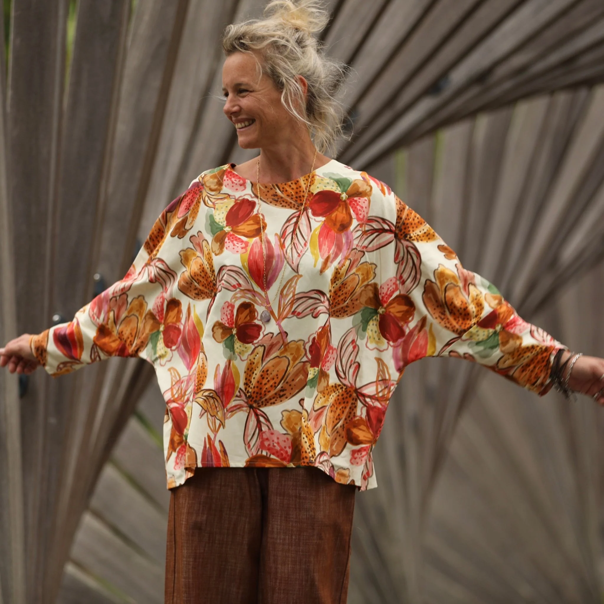 Blouse Naomie - satin de coton poésie d’automne - Image 3