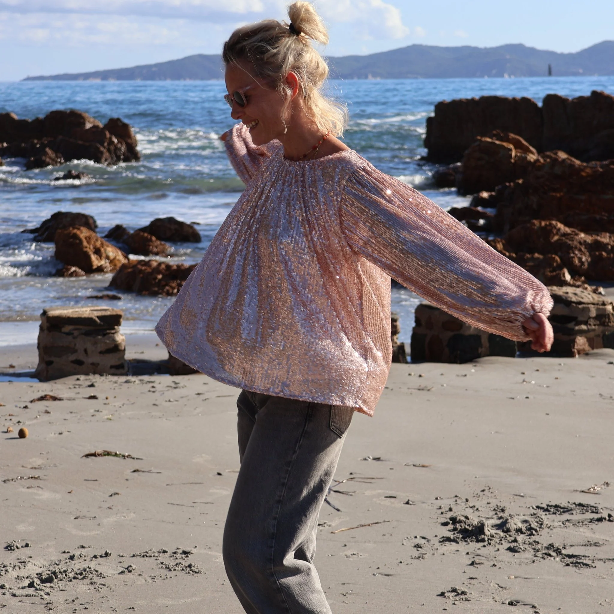 Blouse Séraphine - sequins dorés / doublure coton rosé - Image 3