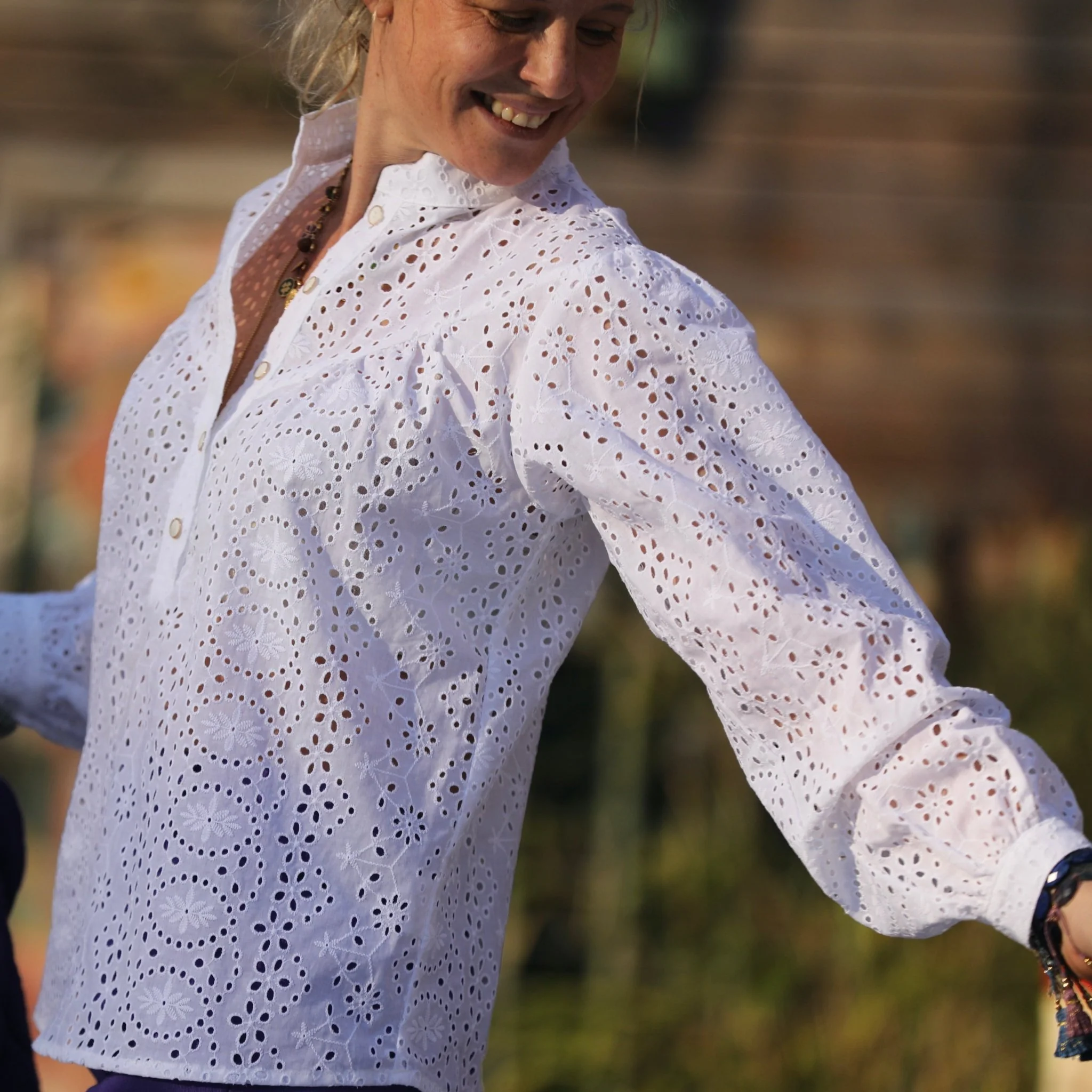 Blouse Thémis - broderie fleurie blanc cassé - Image 8