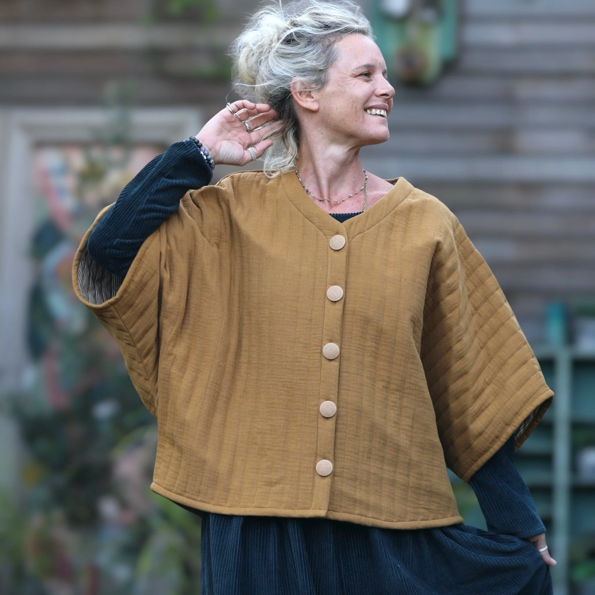 Veste kimono Yoko - double gaze de coton matelassé camel/envers rayé camel - Image 11