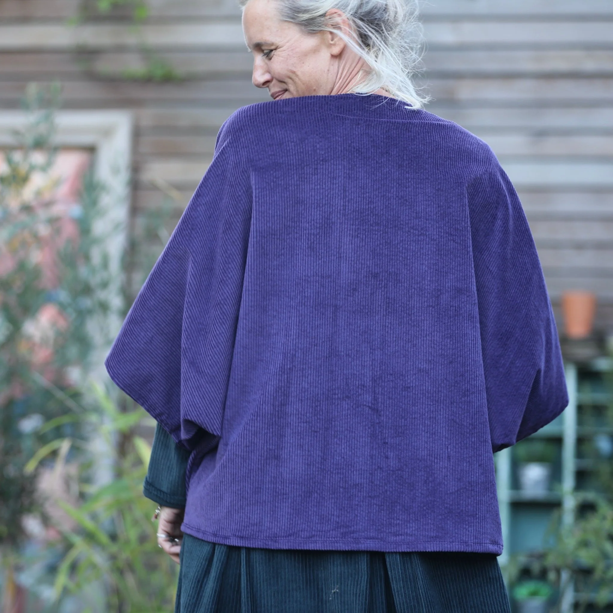 Veste kimono Yoko - velours côtelé prune - boutons émaillés noirs - Image 3