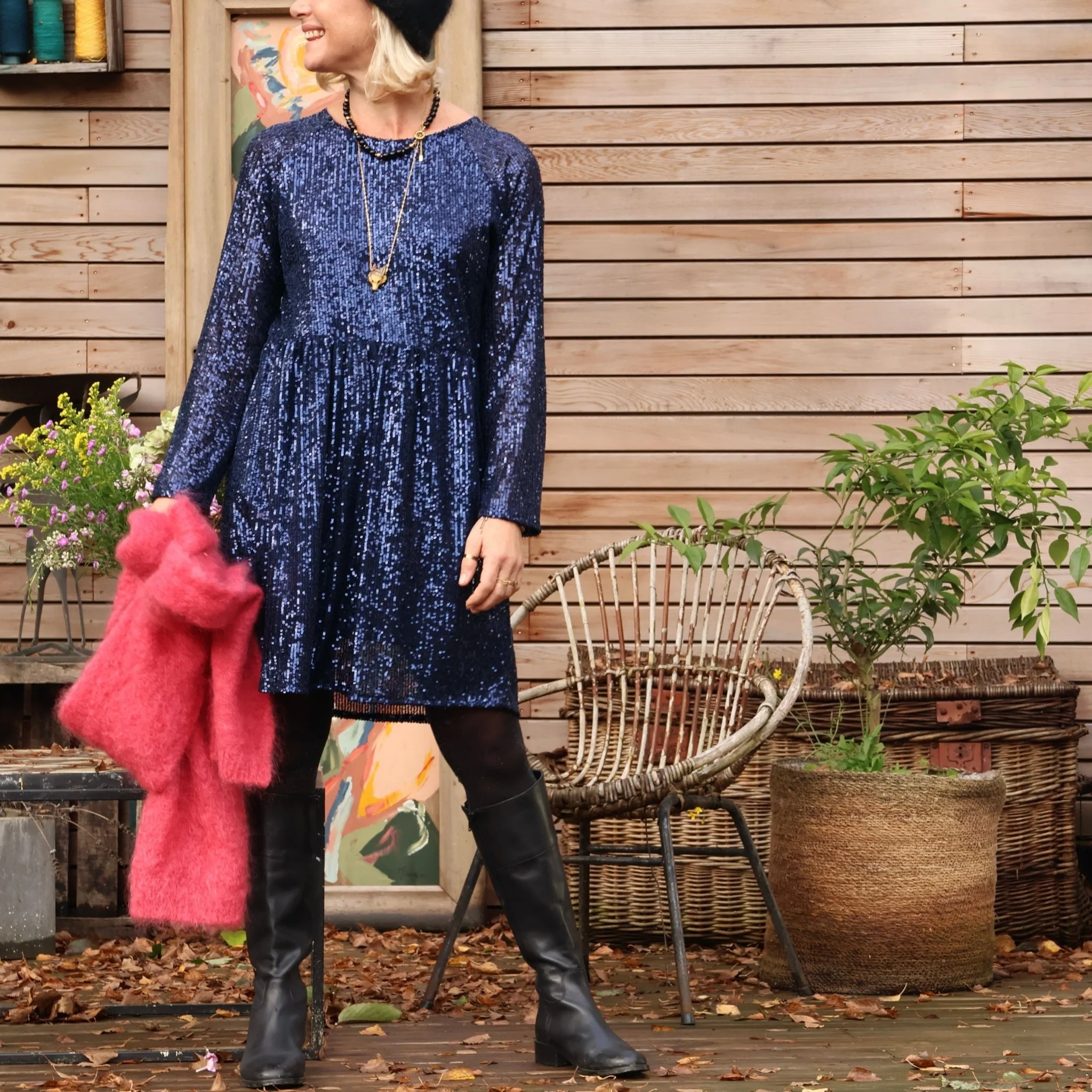 Robe Mia courte - sequins bleu marine - Image 6