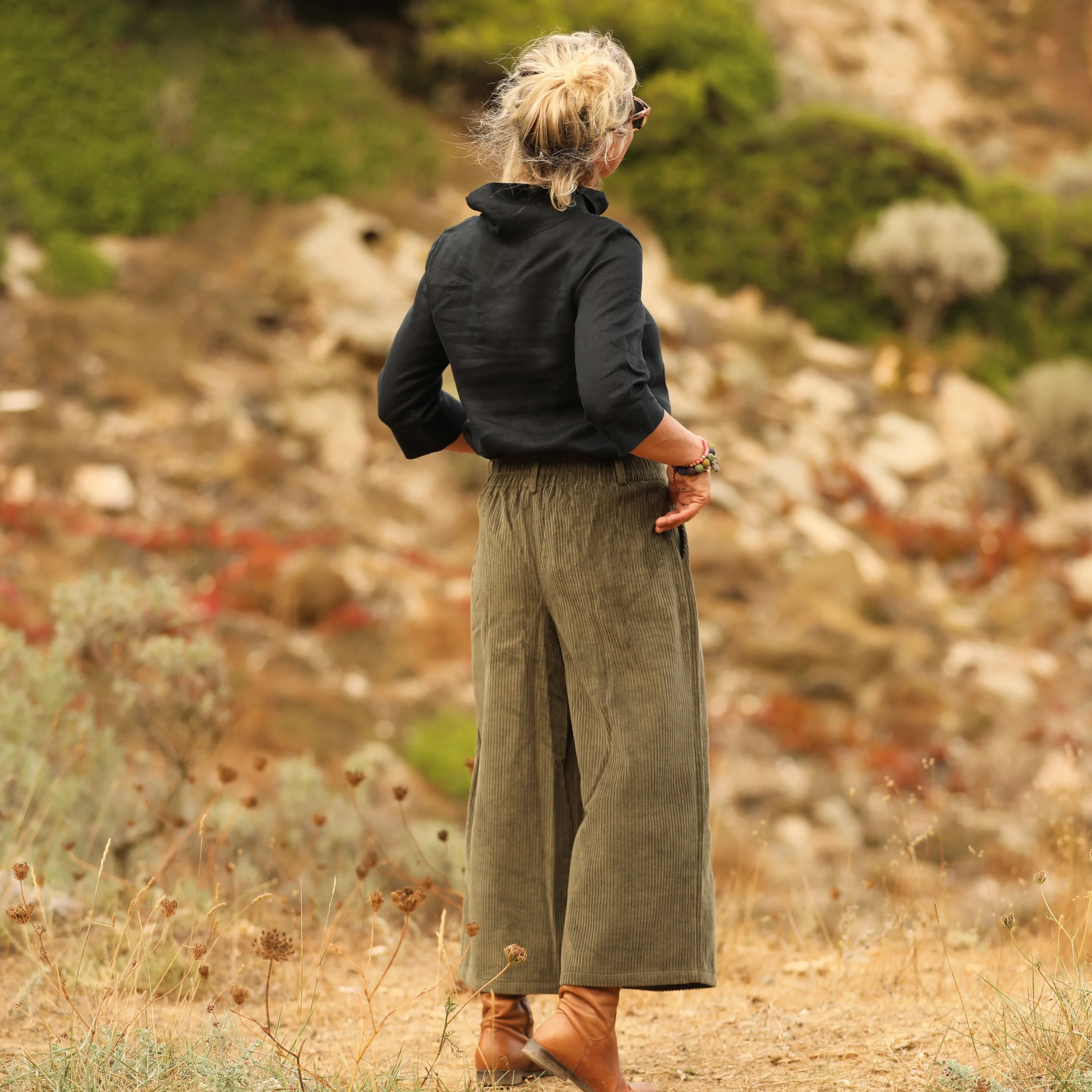 Jupe culotte Margot - velours côtelé kaki - Image 11