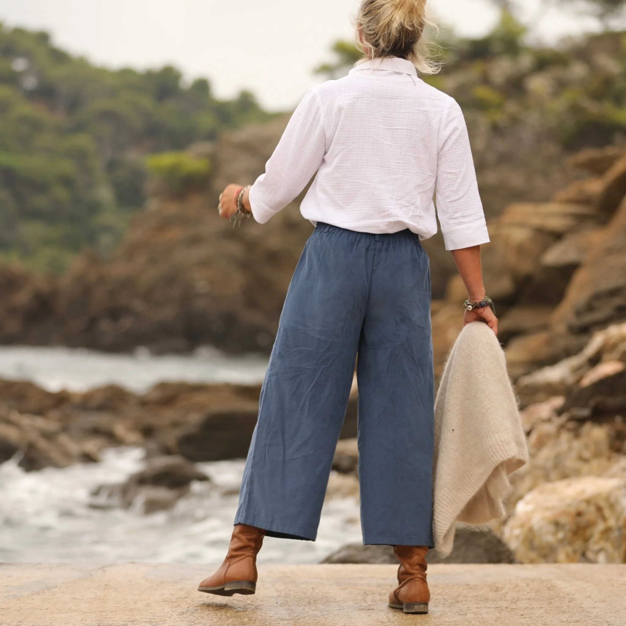 Jupe culotte Margot - velours milleraies bleu officier - Image 3
