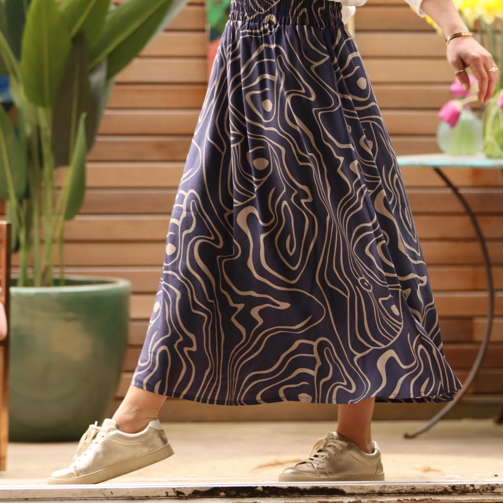 Jupe longue viscose toile abstraite marine Gaïa - Quintessence