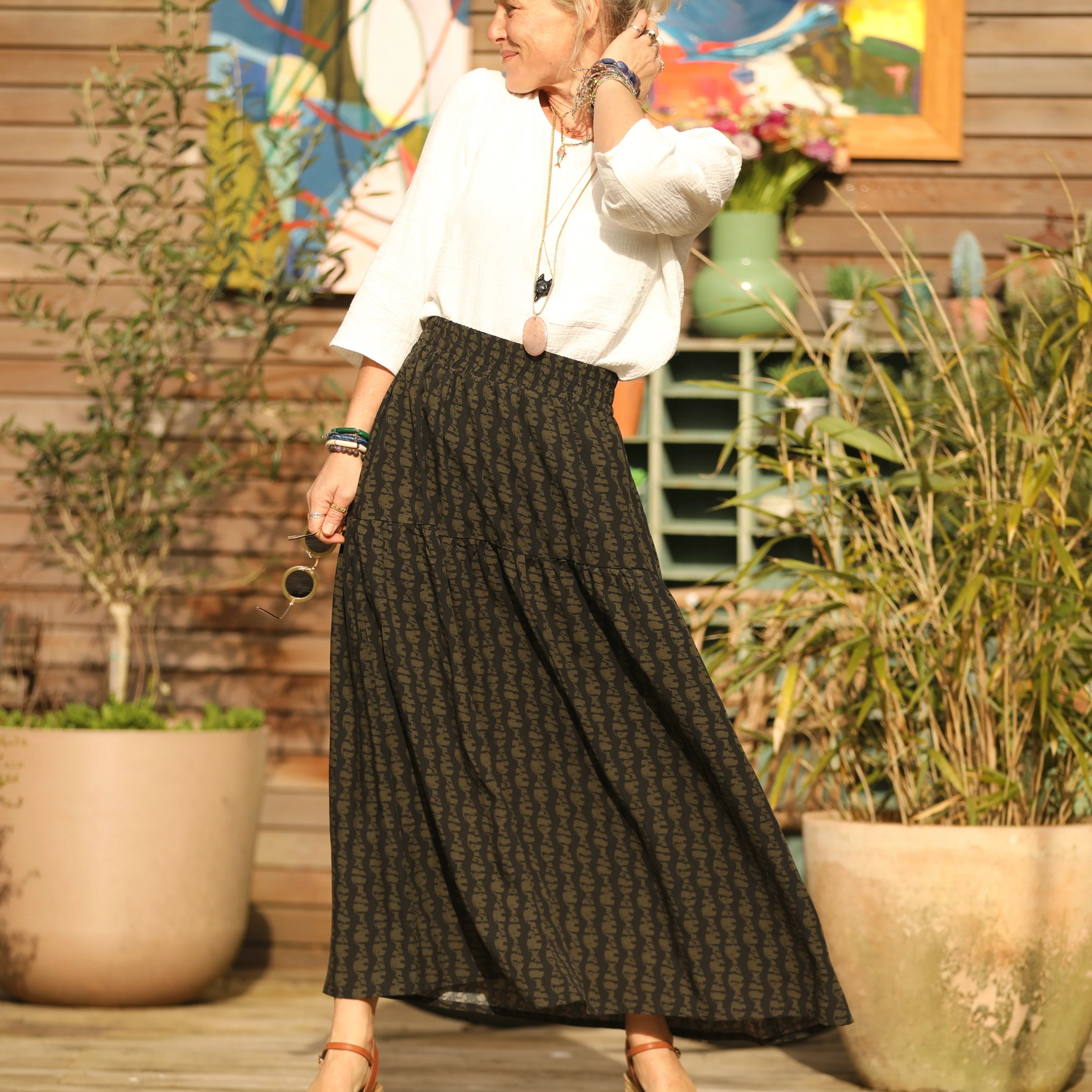 Jupe Sarah - viscose batik noir/kaki - Image 5