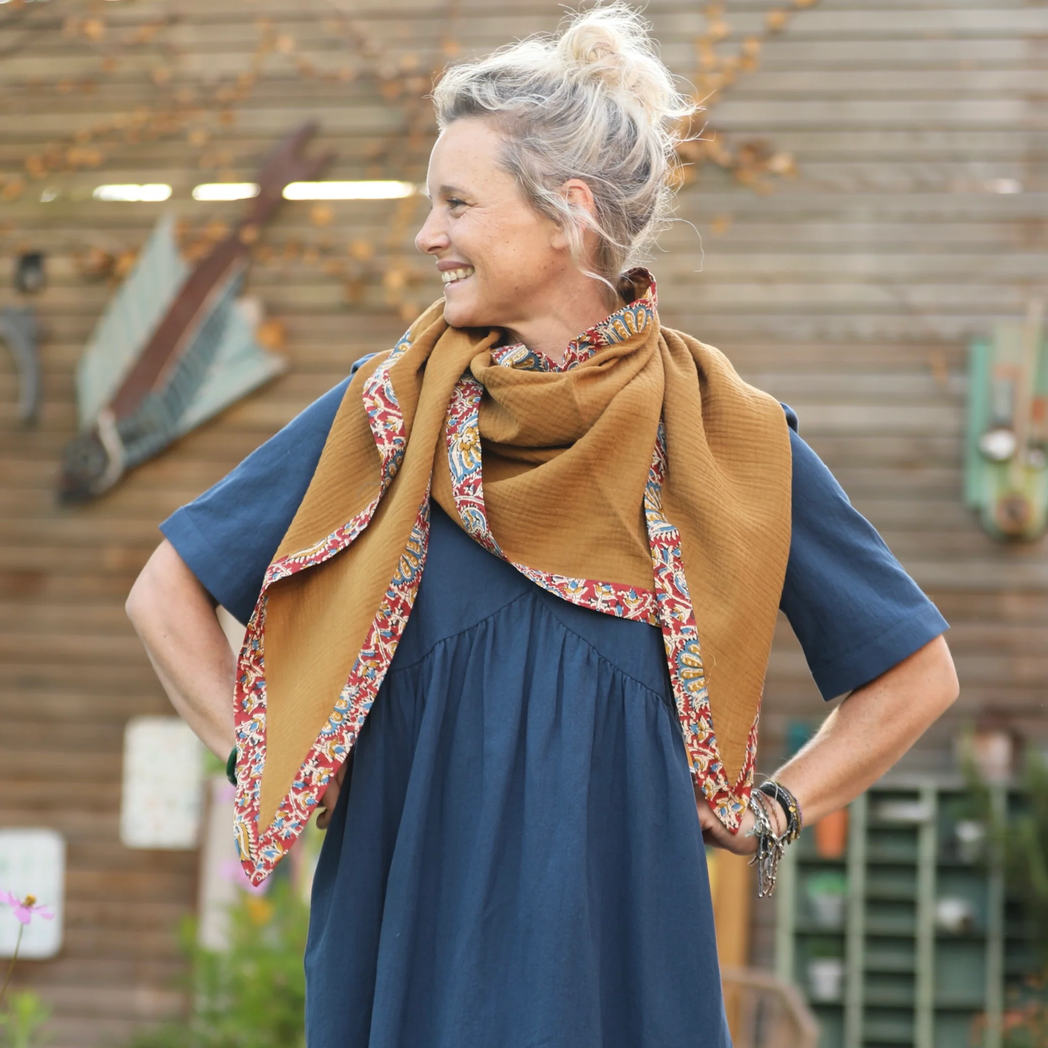 Le foulard Calista Camel/diya - Image 6