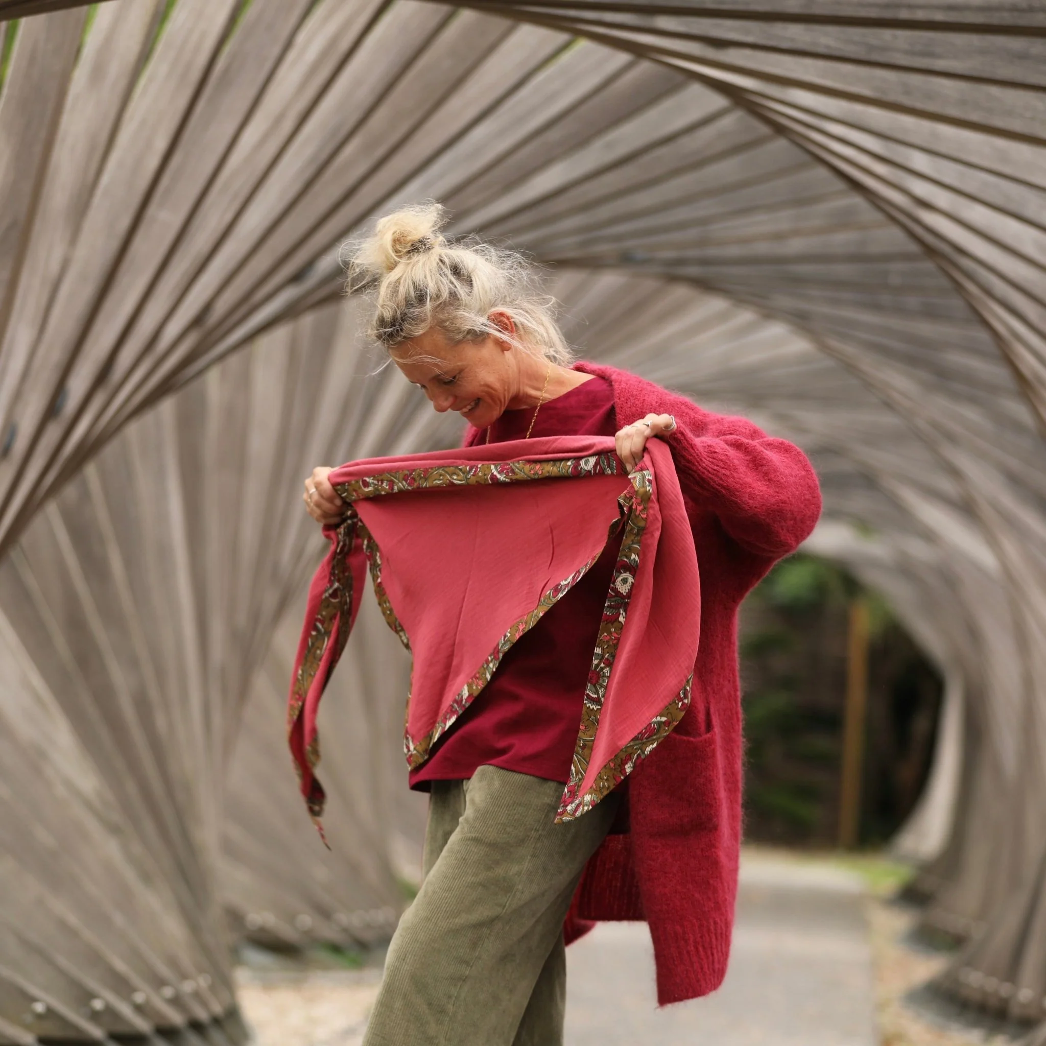 Le foulard Calista Grenat/Ila - Image 3