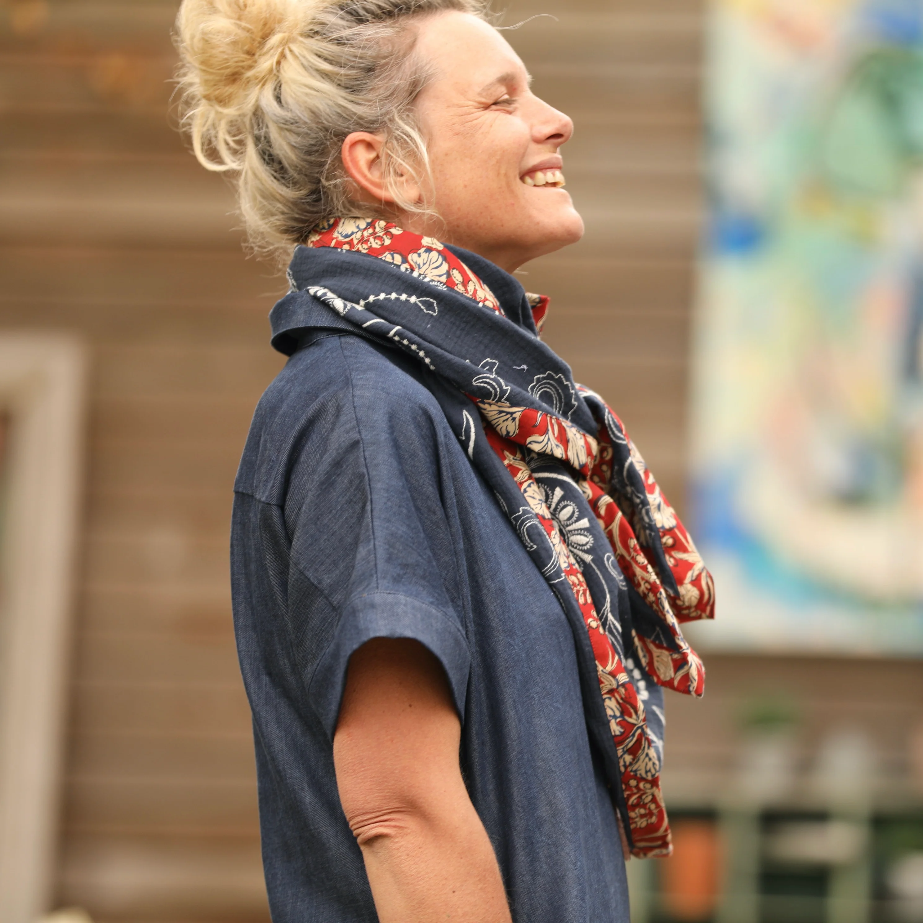 Le foulard Calista Marine brodé/Anaya - Image 3