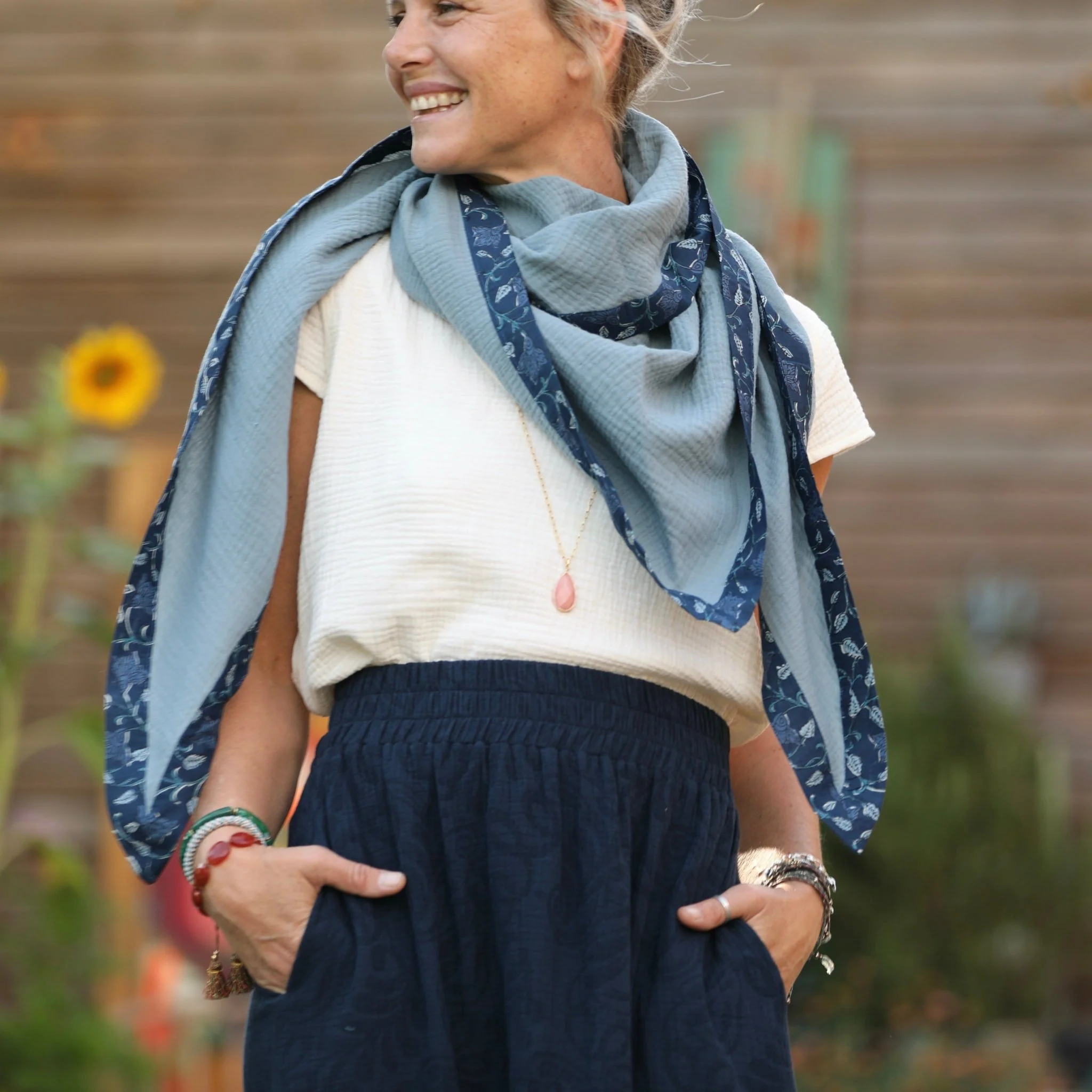 Le foulard Calista Navy / Océan