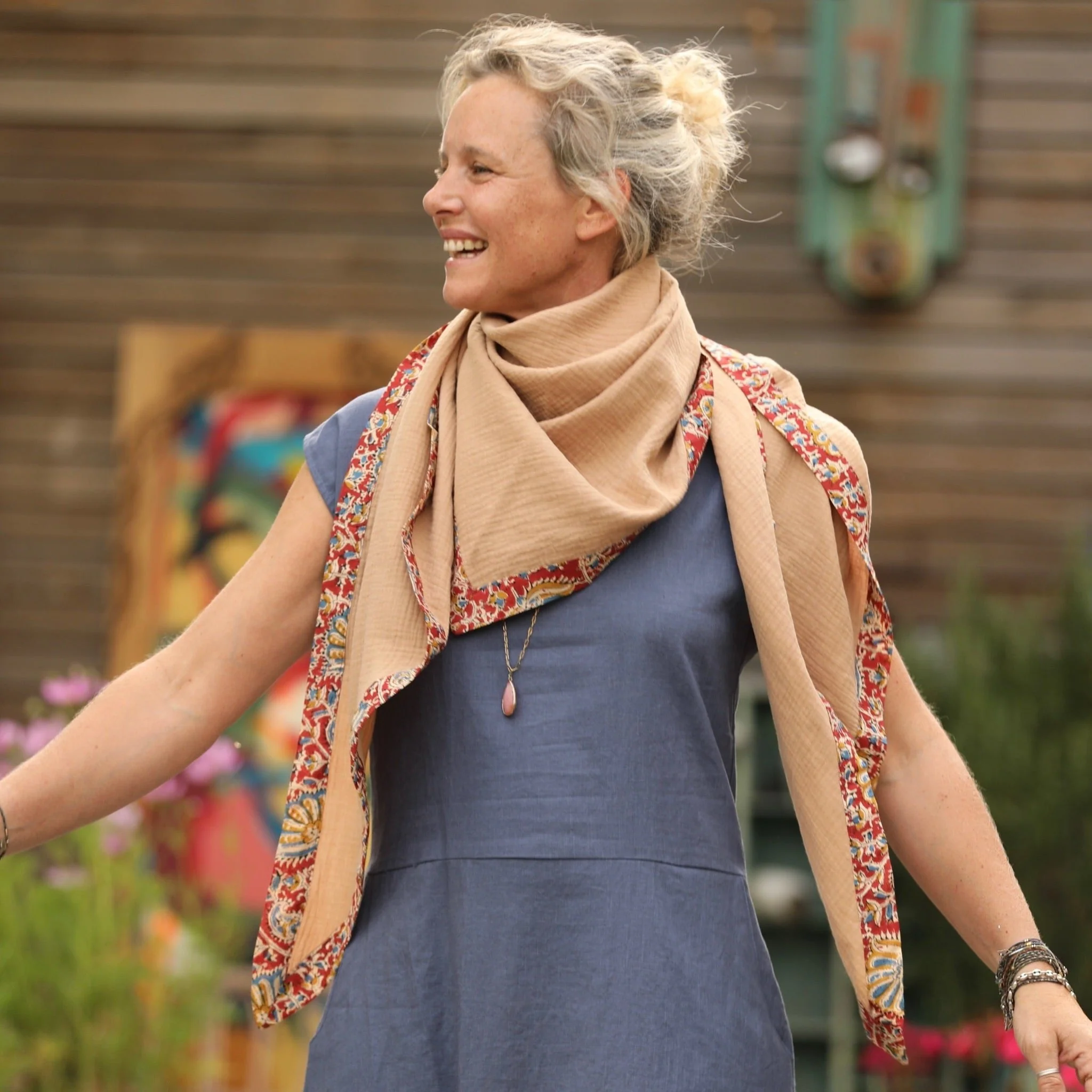 Le foulard Calista Cassonade / Diya - Image 4