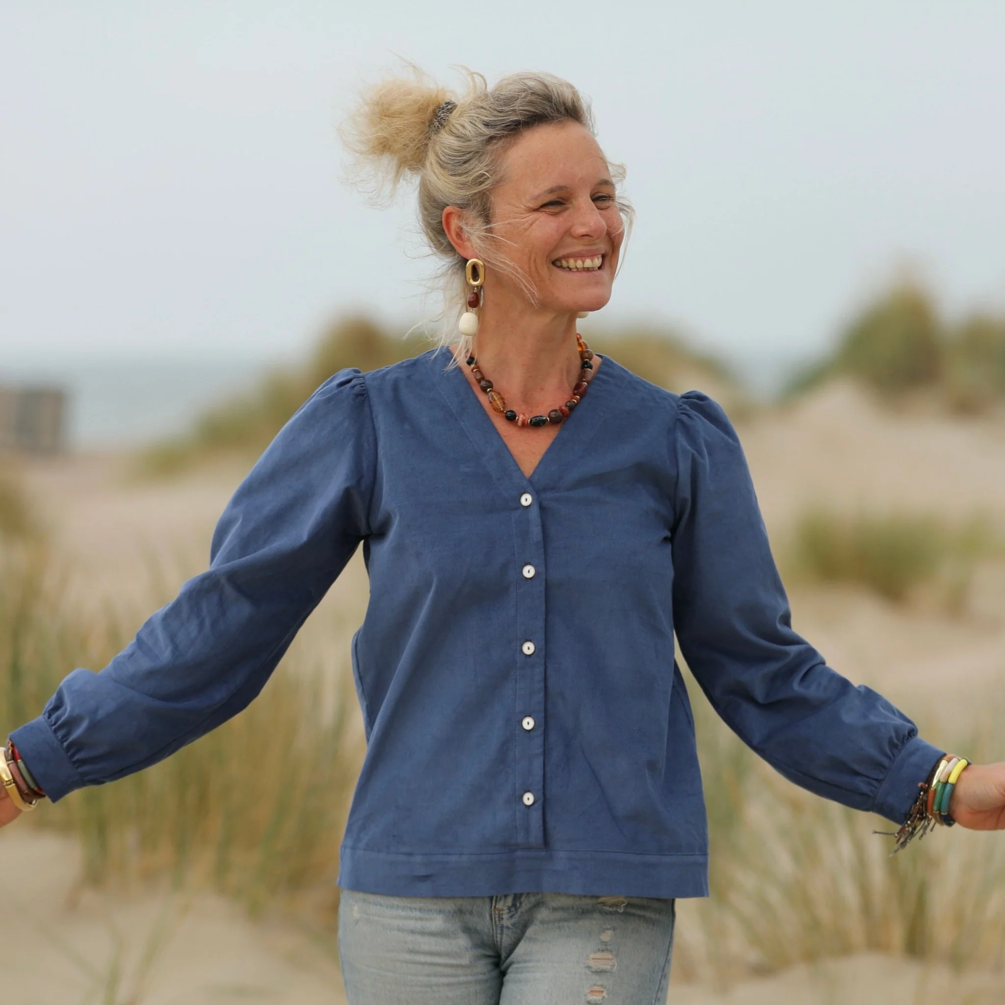 Blouse Léocadie - velours milleraies bleu océan