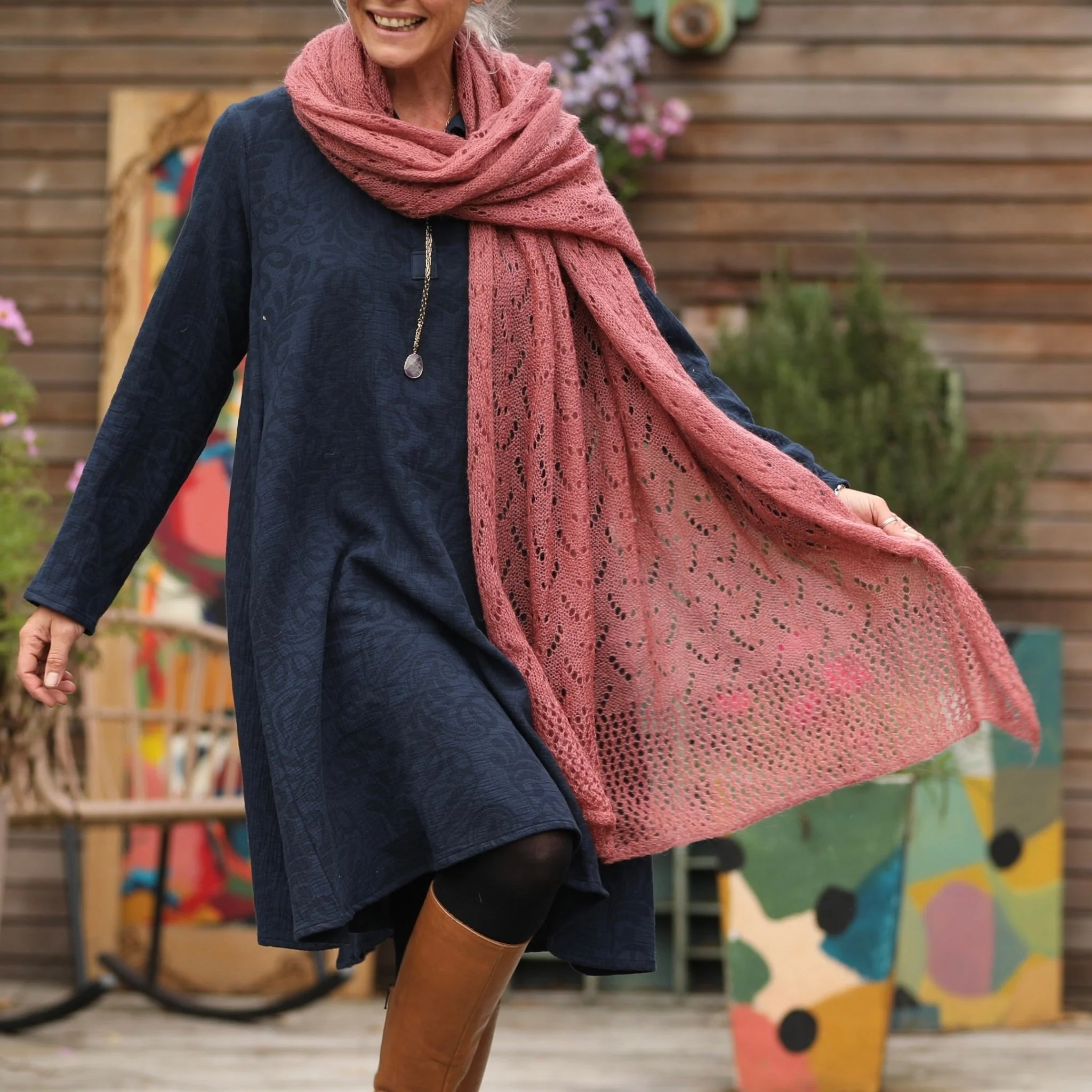 Écharpe Léonie rose boisé - Image 5