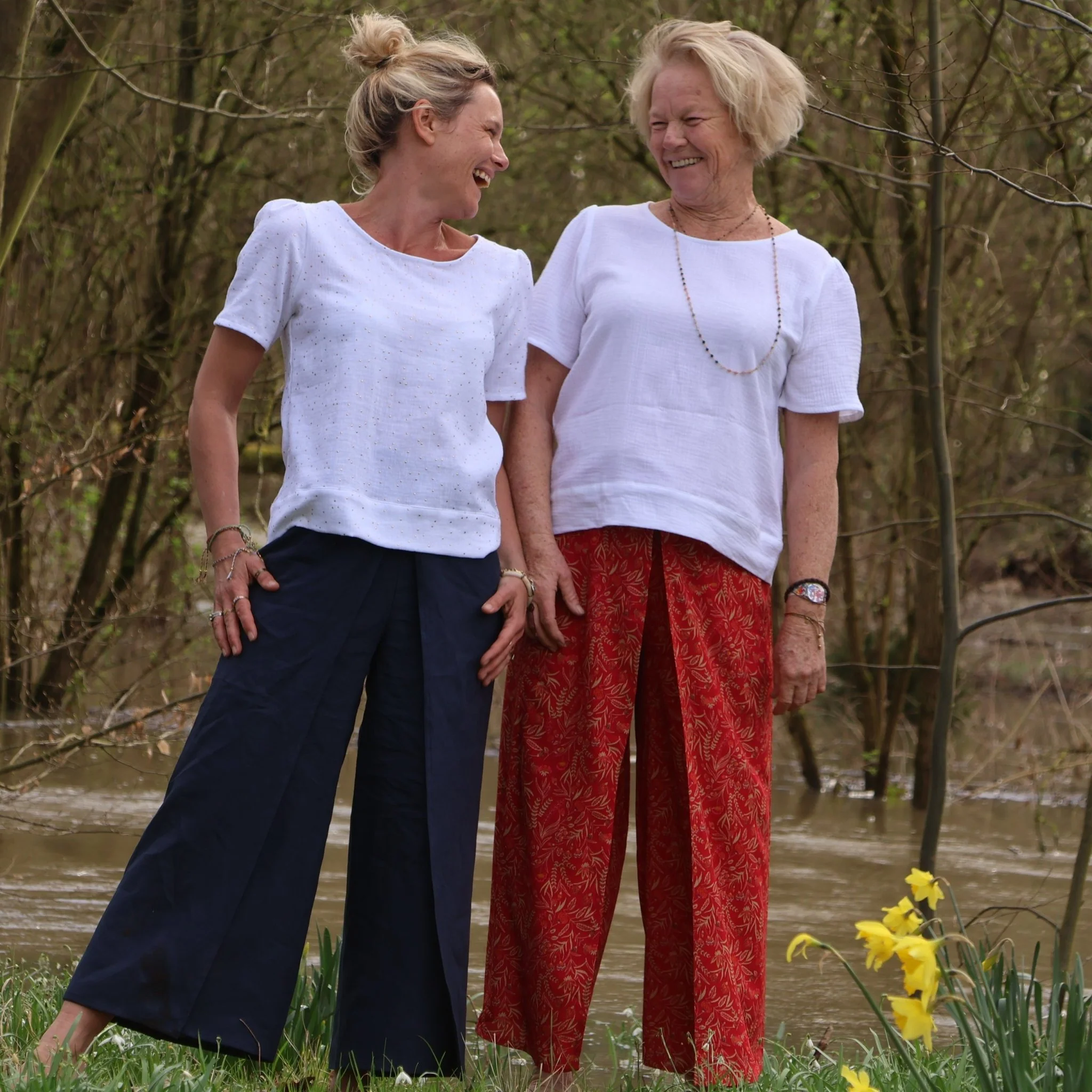 Pantalon drapé Mathilde - sergé de viscose noir - Image 8