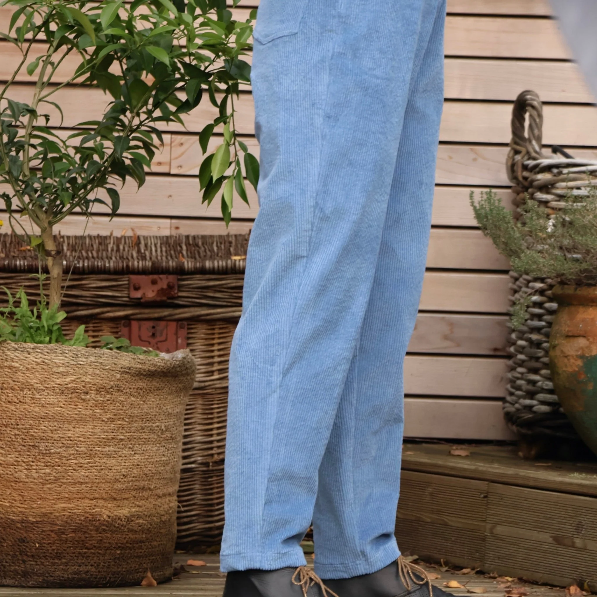 Pantalon Enzo - velours côtelé bleu doux - Image 5