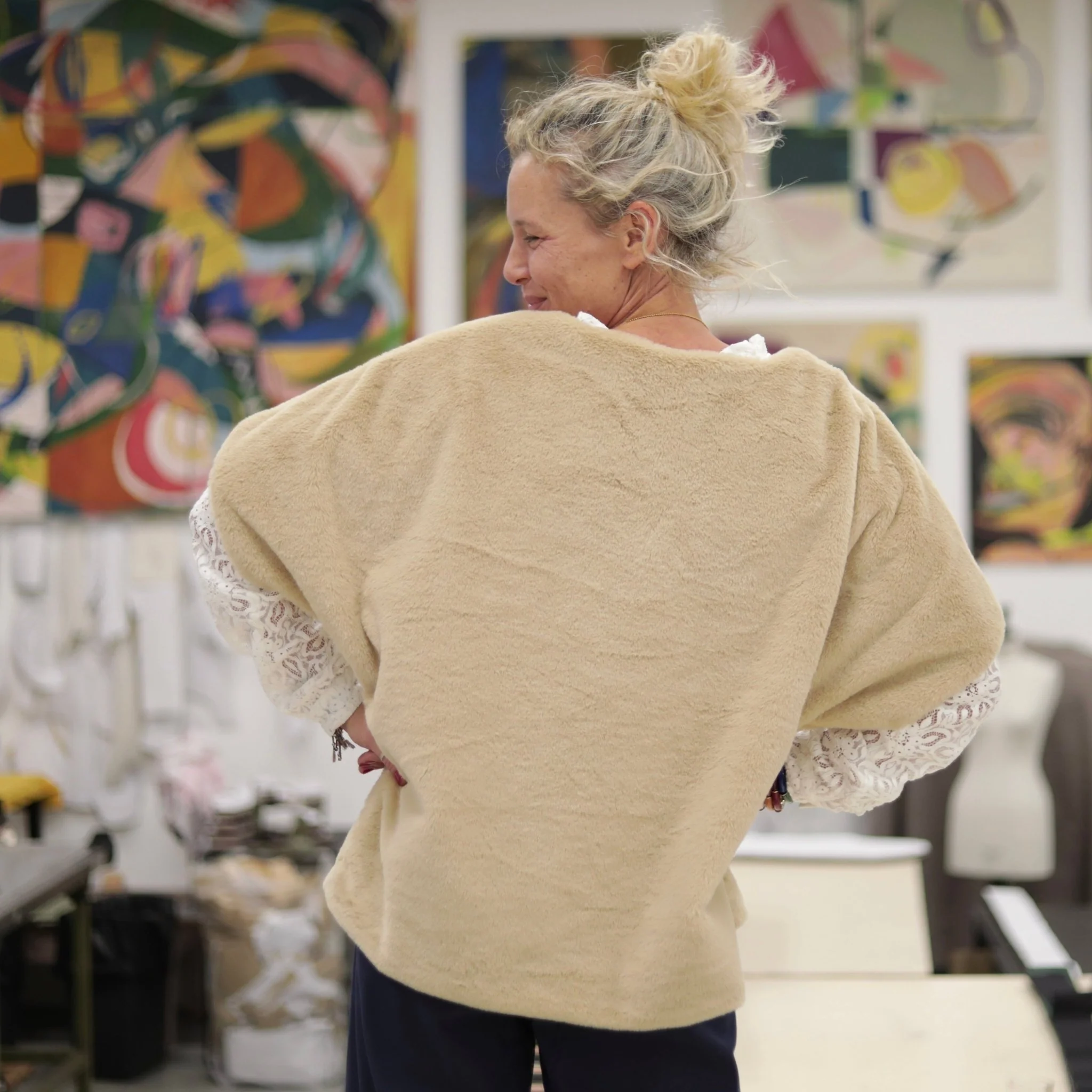 Le Poncho Douillet Pétronille - fourrure miel - Image 3