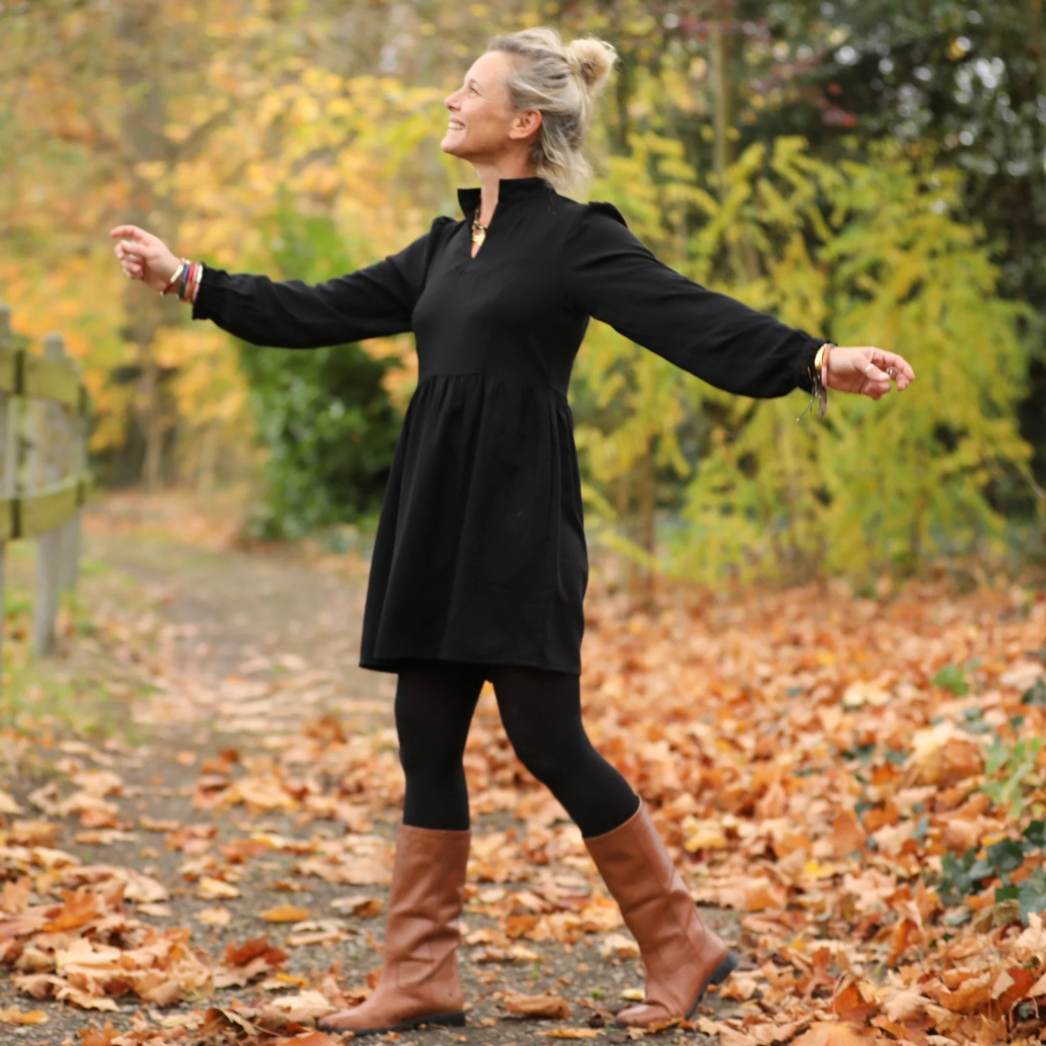 Robe Allegra - viscose noire - Image 6