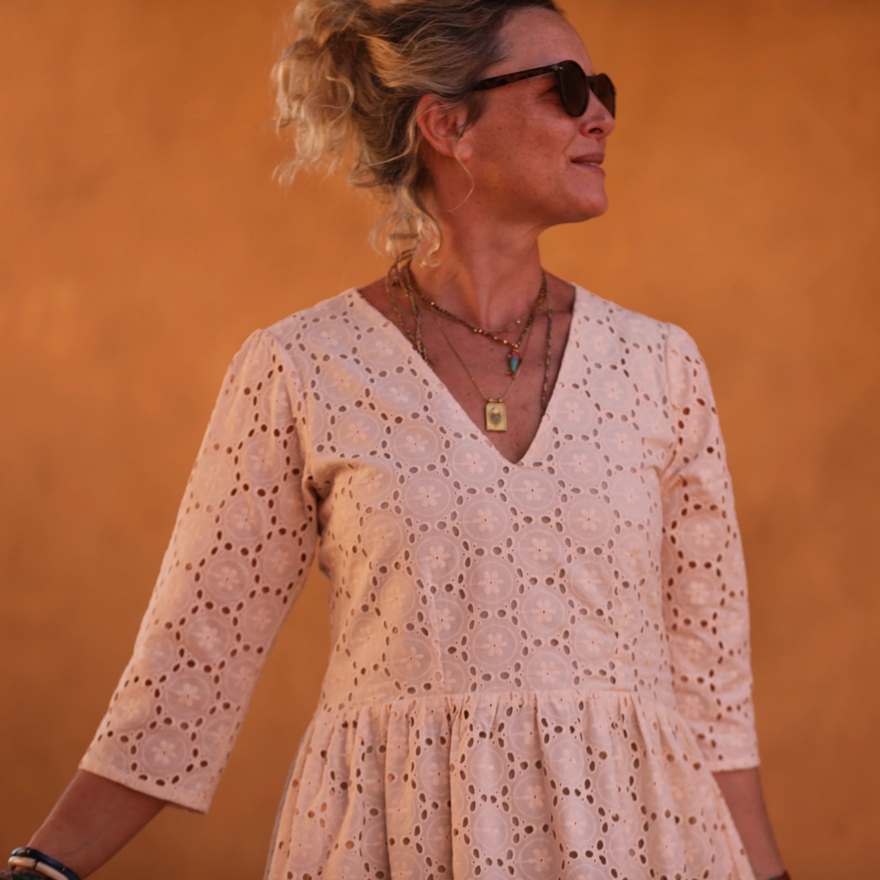 Robe Anastasia brodée ivoire - Image 8