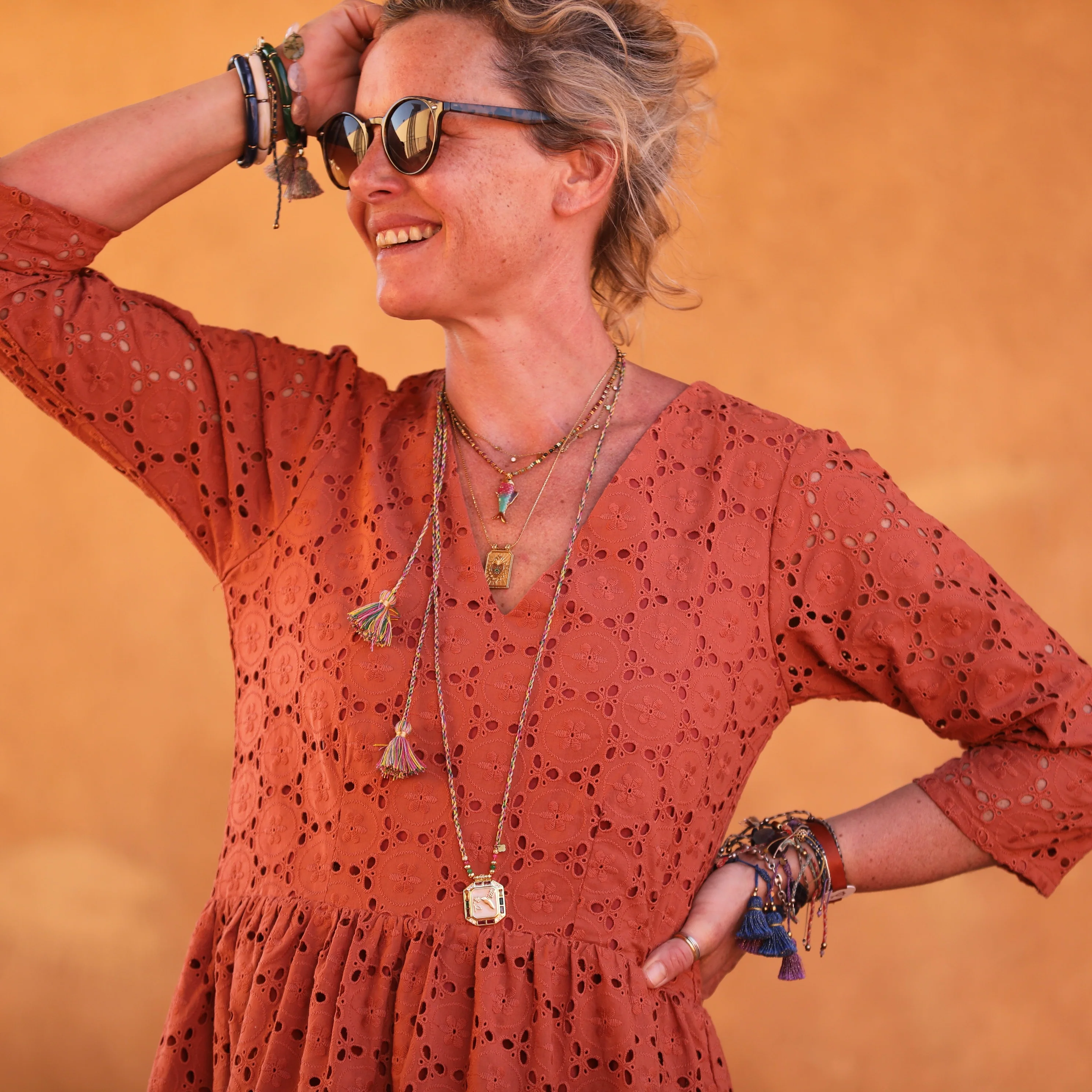Robe Anastasia brodée terracotta - Image 5