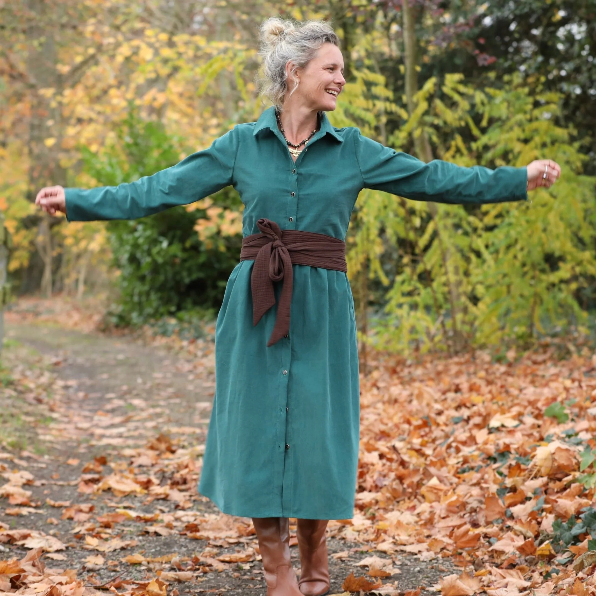Robe Arlène - Velours milleraies vert émeraude - Image 5