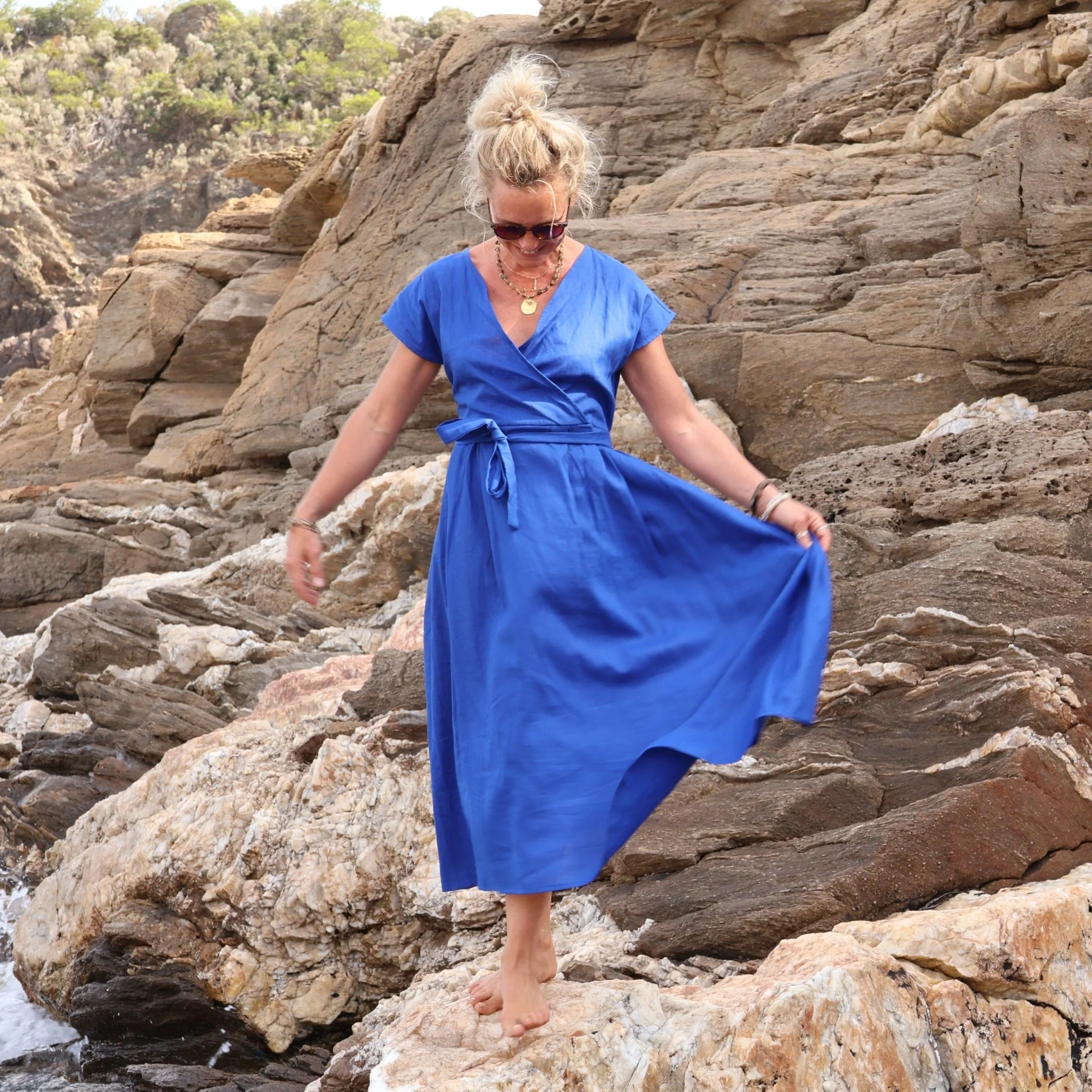 Robe Athéna - lin bleu majorelle - Image 3