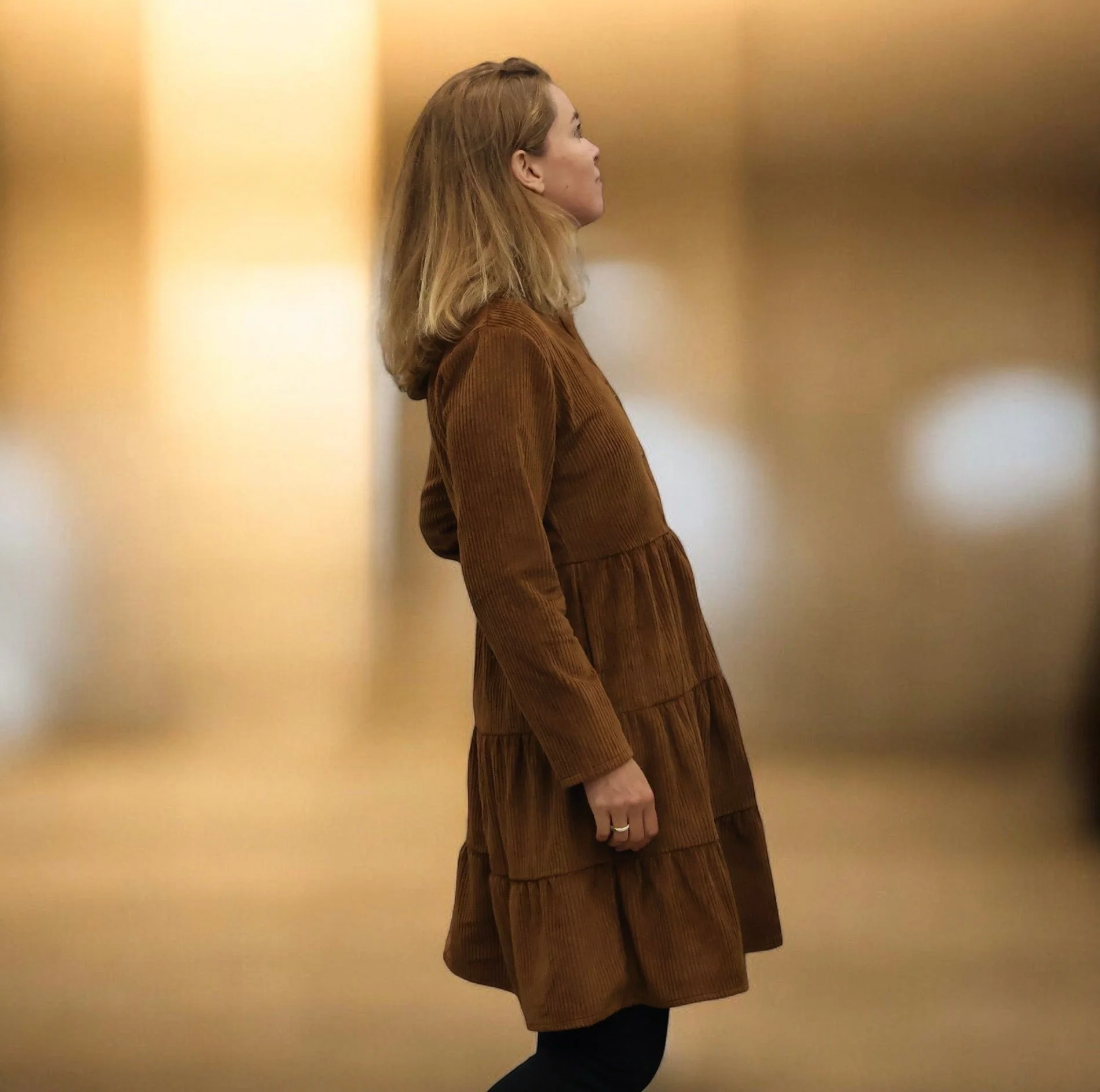 Robe Bella - double gaze de coton fleuri caramel - Image 11