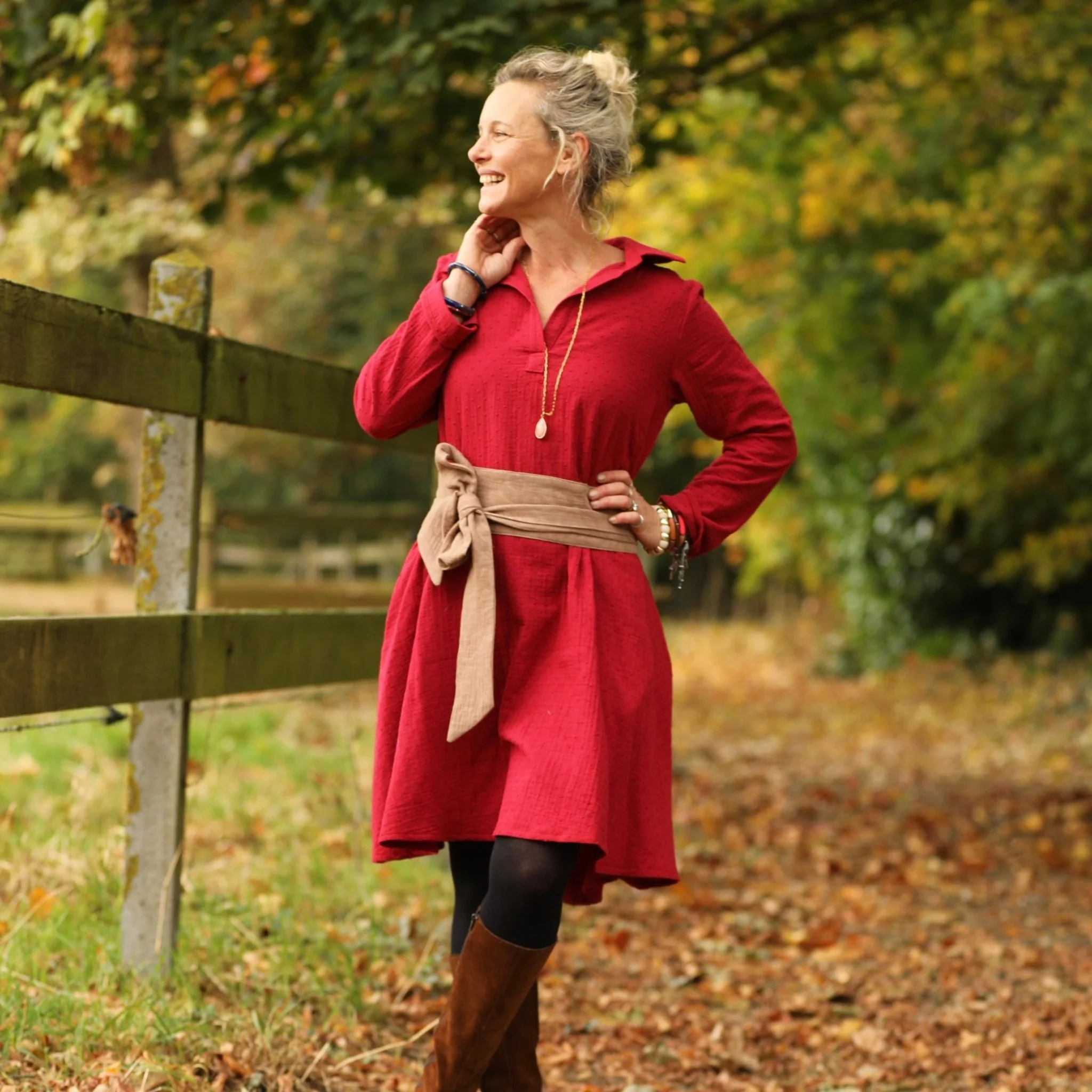 Robe Carole – Double gaze de coton plumetis grenat - Image 10