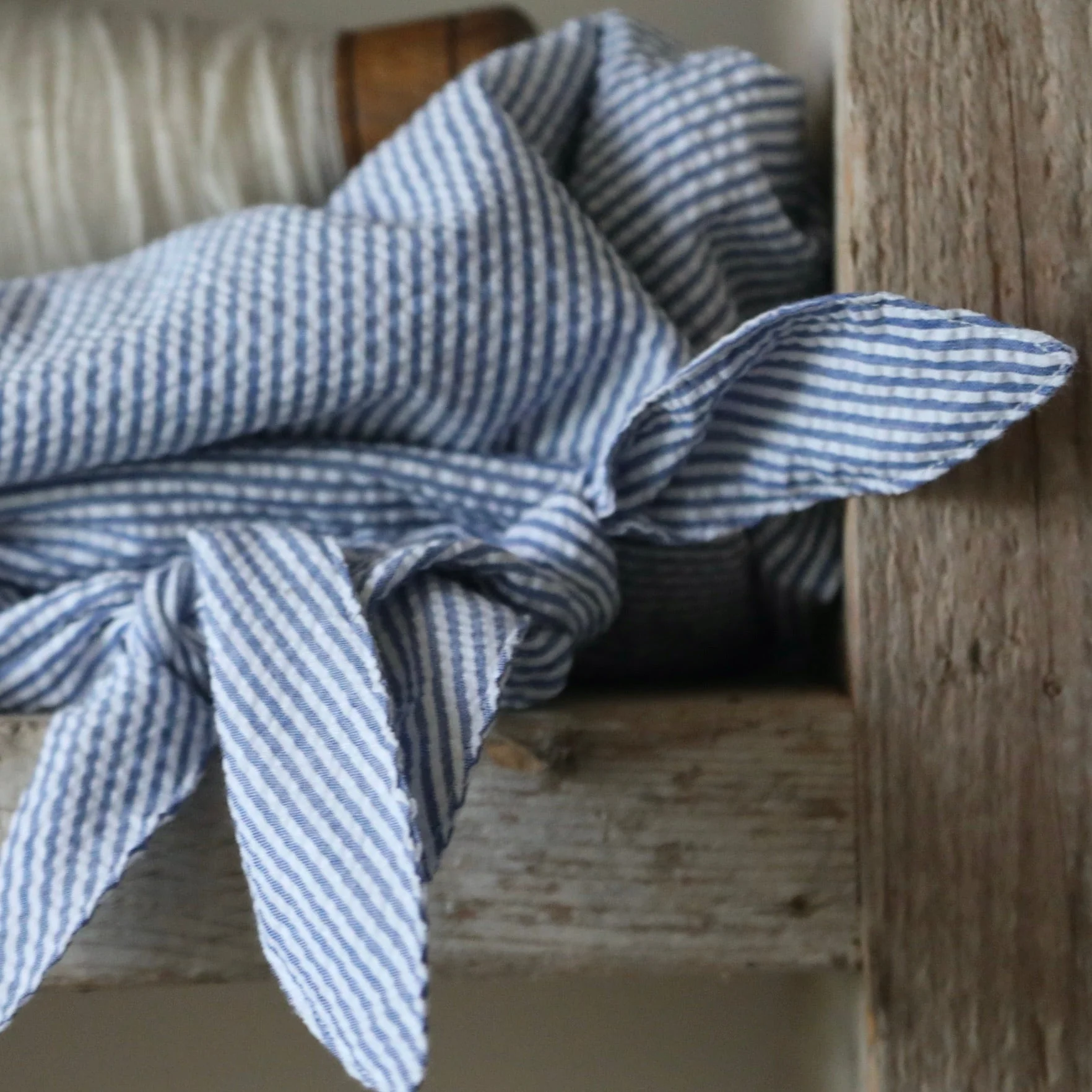 Robe Laëtitia - seersucker de coton fines rayures bleues - Image 2