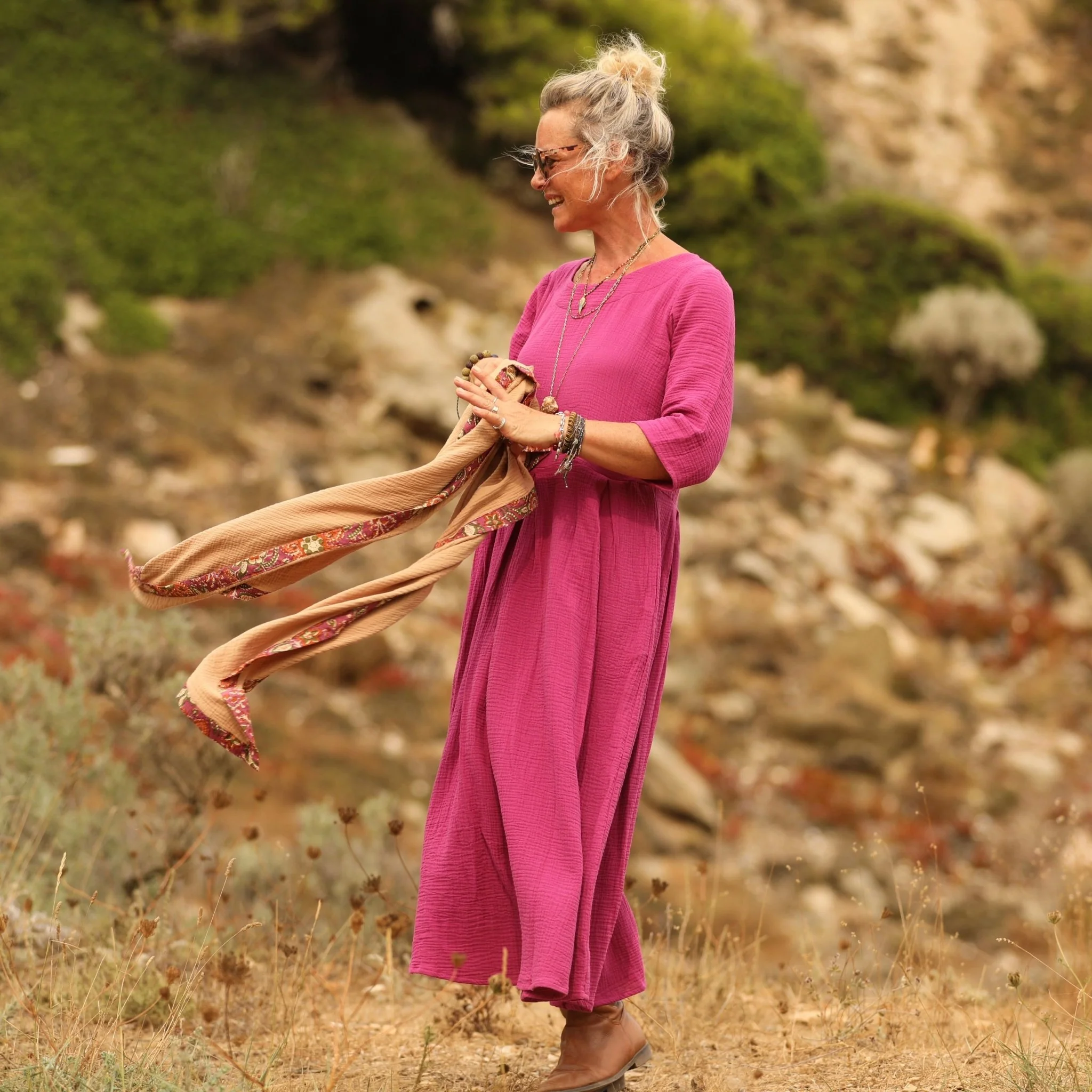 Robe Louisa double gaze de coton bougainvillier - Image 8