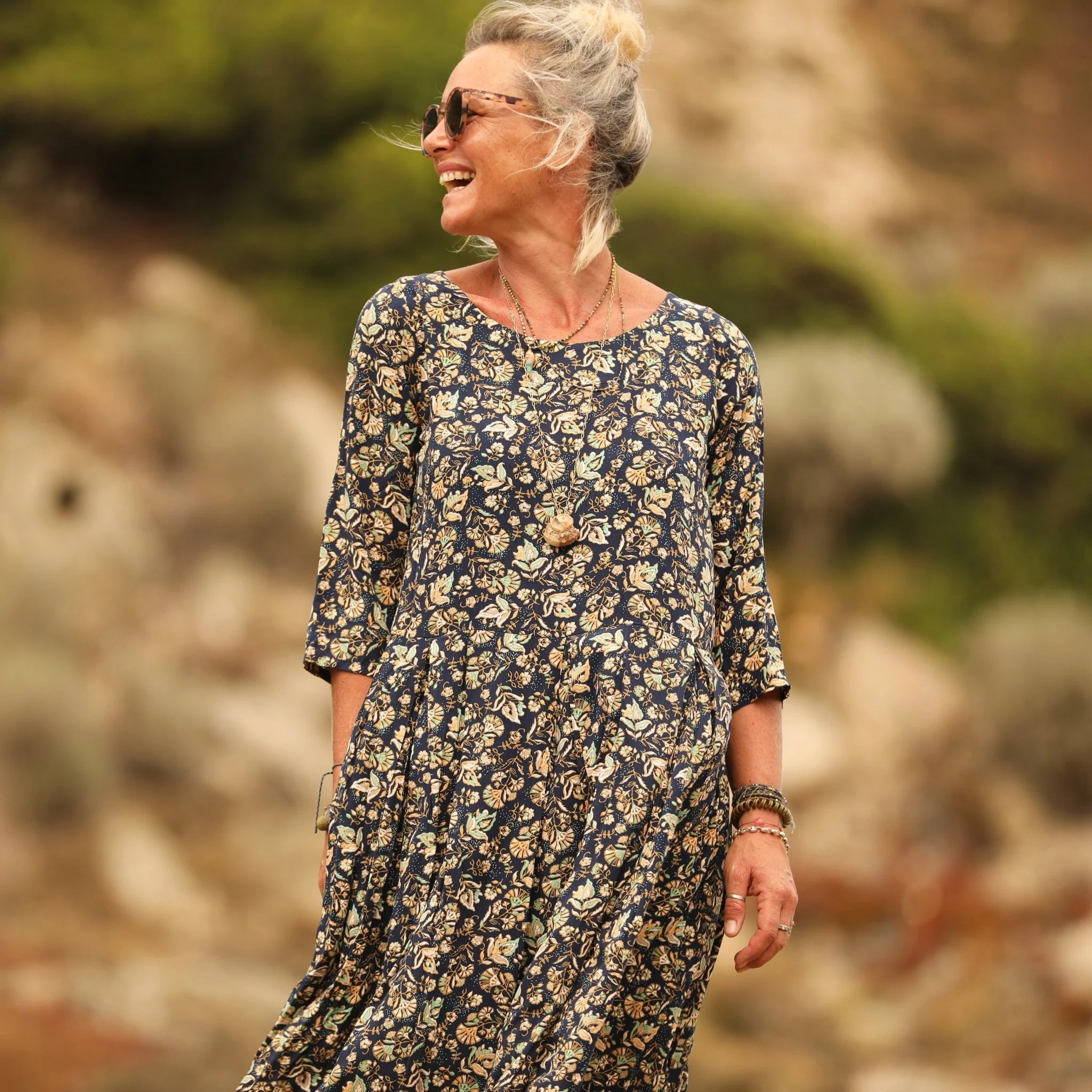 Robe Louisa viscose Aube bleue - Image 4