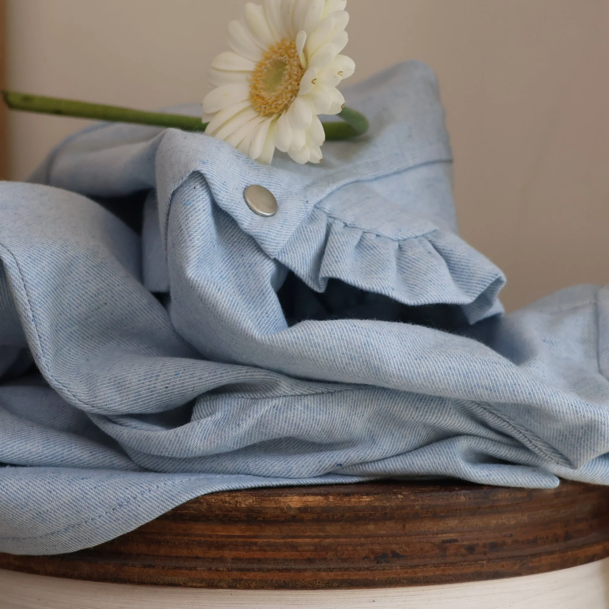 Robe Pomme - longueur midi - sergé de coton chiné ciel - Image 2