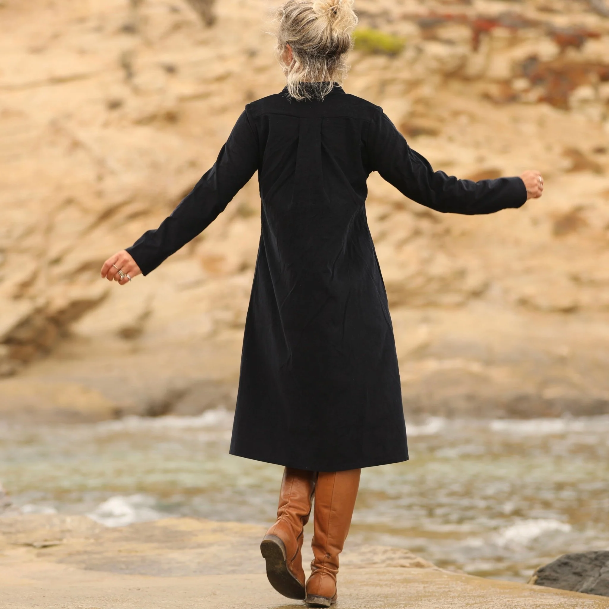 Robe Yuna - velours milleraies bleu marine - Image 7