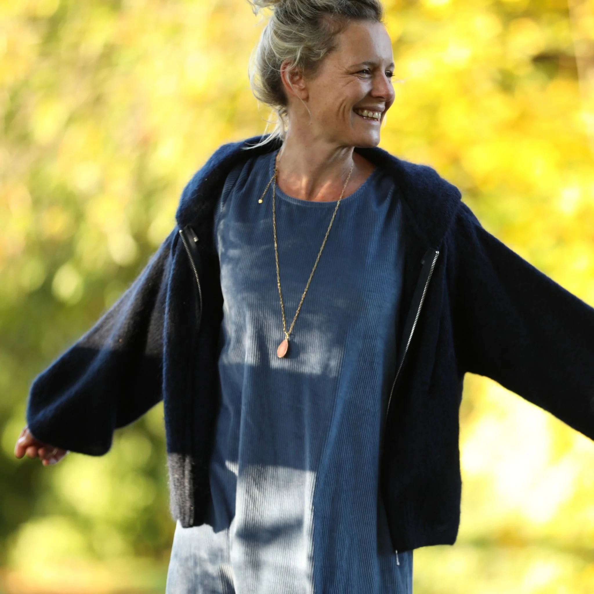 Gilet capuche Tulia - Marine - Image 3